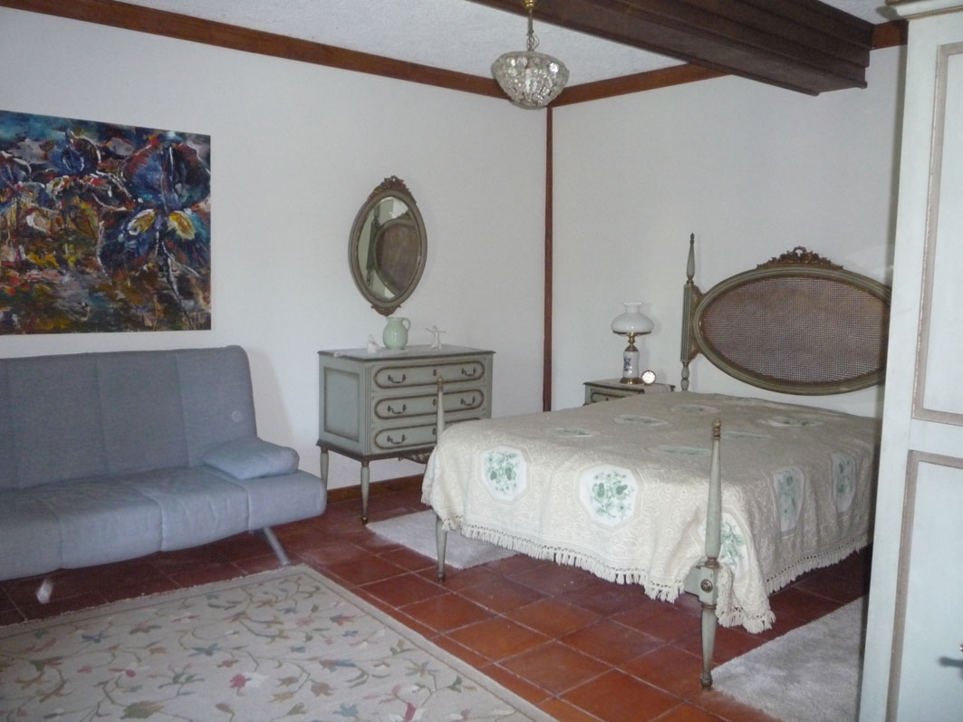 Casa do Alto - Gallery - Ground floor apartment - Double bedroom 01